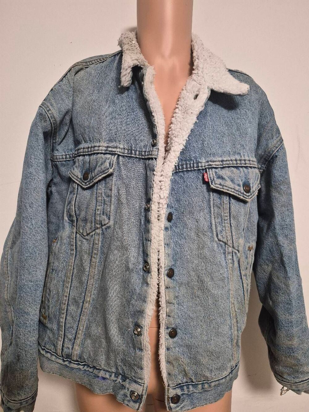 Levi's denim jacket - Picture 2 of 13